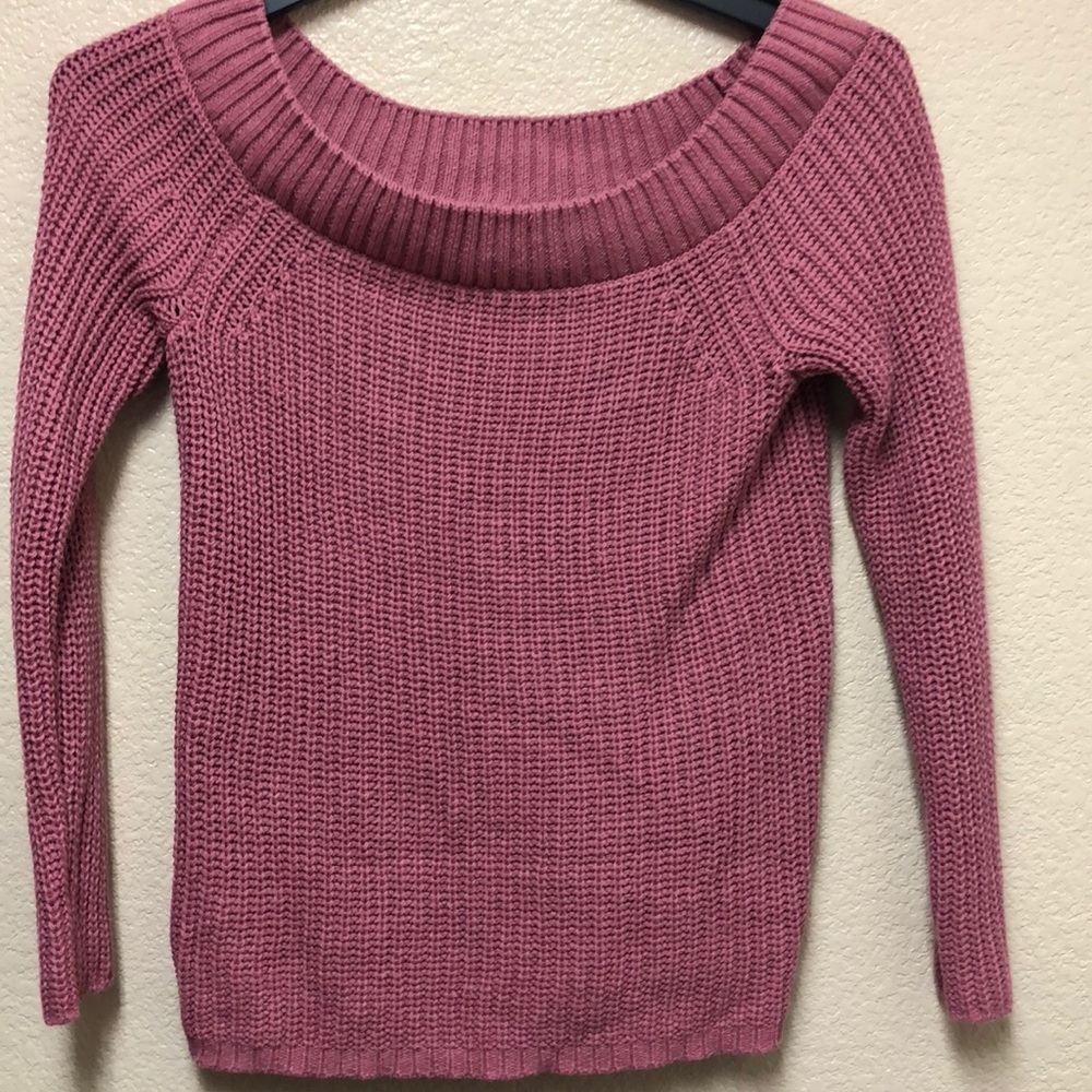 Teen girls pink pullover sweater - M